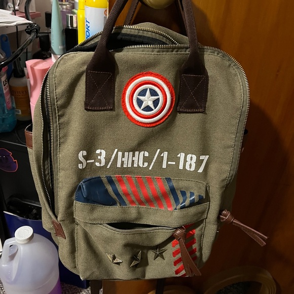 Bioworld Captain America Backpack - Picture 1 of 3
